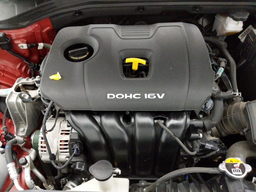 2017 Hyundai Elantra - Engine