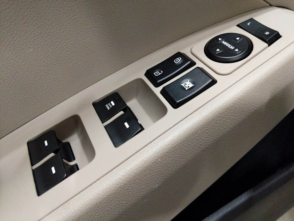 2017 Hyundai Elantra - Driver Power Windows/Lock Control
