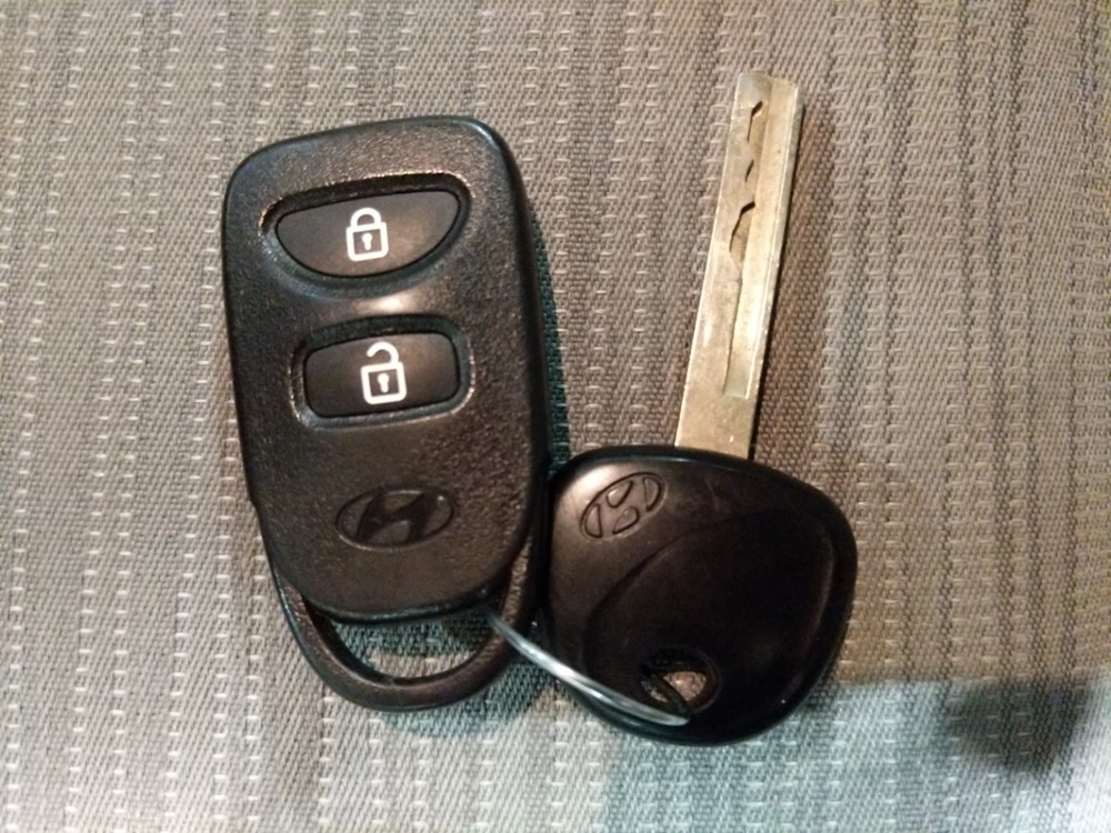 2017 Hyundai Accent - Keys