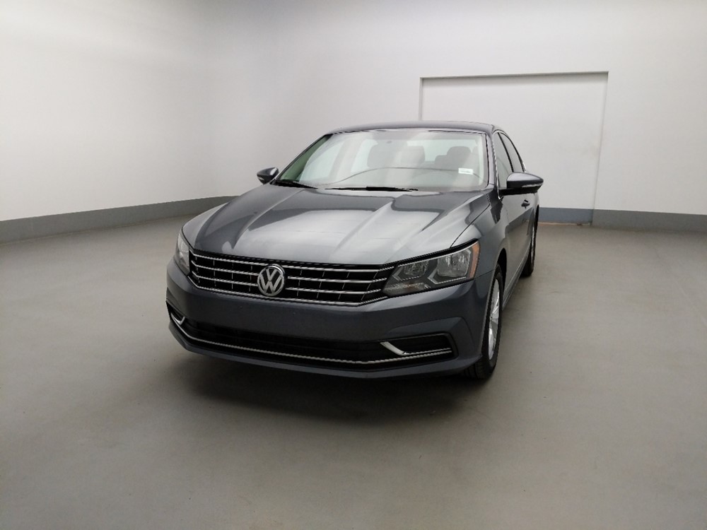 2016 Volkswagen Passat - Driver Front Hood