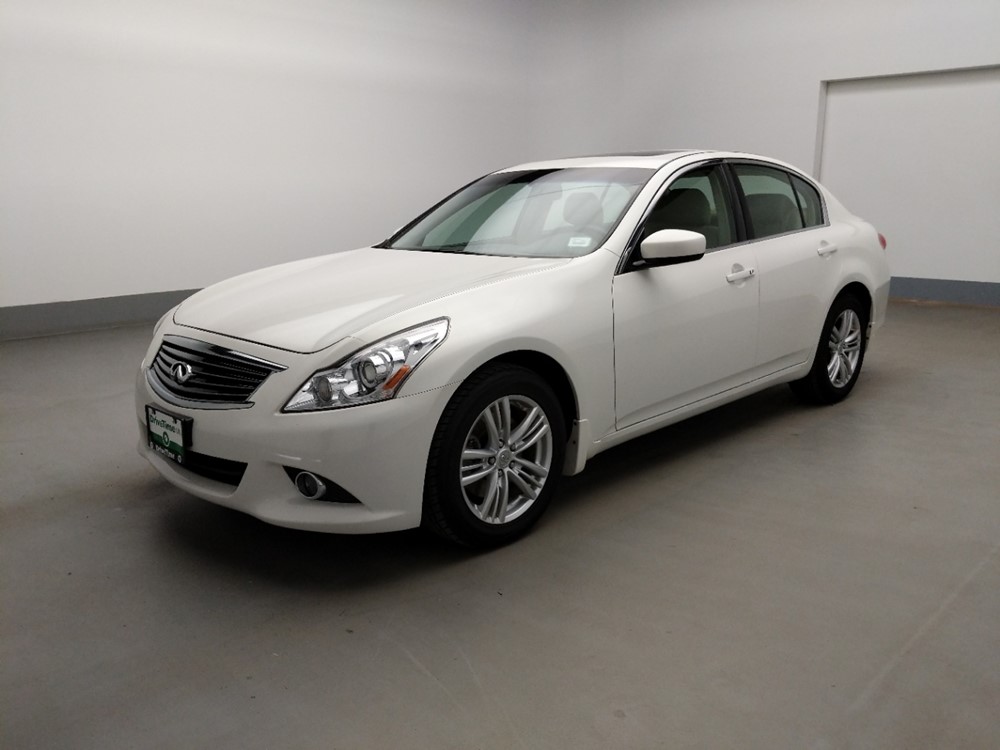 2011 INFINITI G37 - Driver Front Bumper