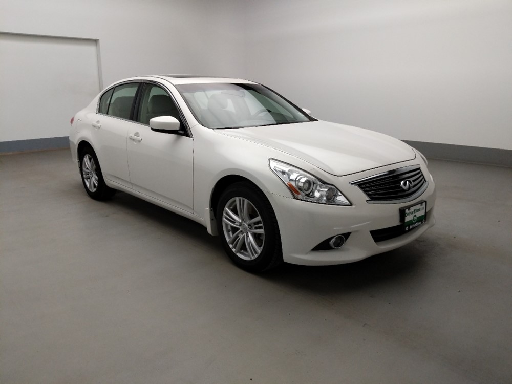2011 INFINITI G37 - Passenger Front Bumper