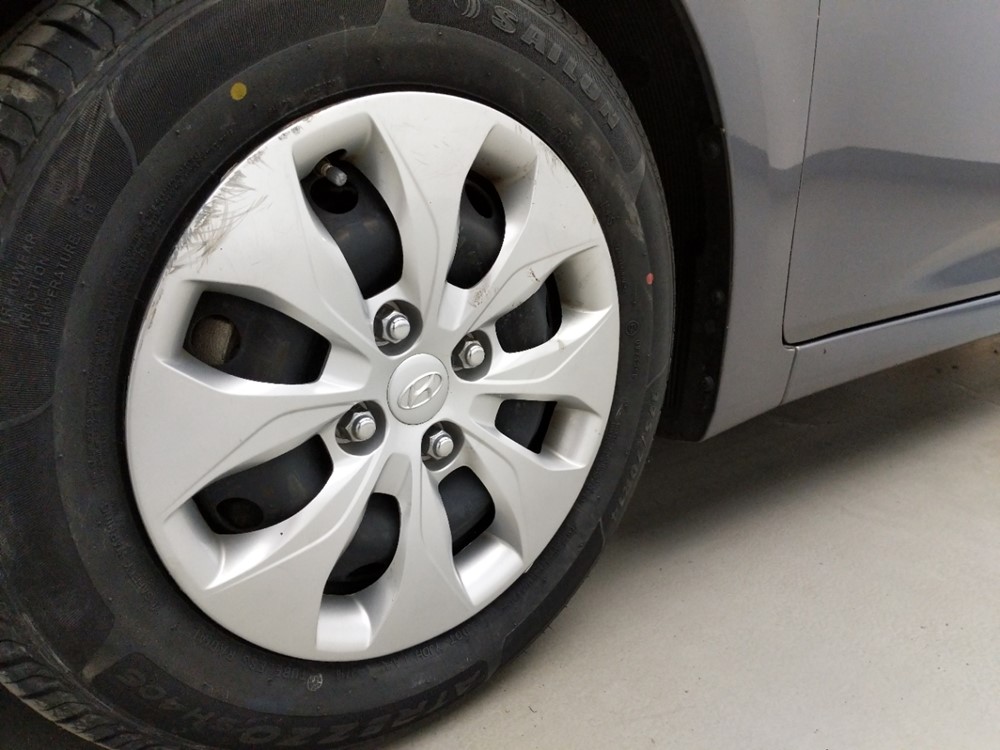 2017 Hyundai Accent - Wheel