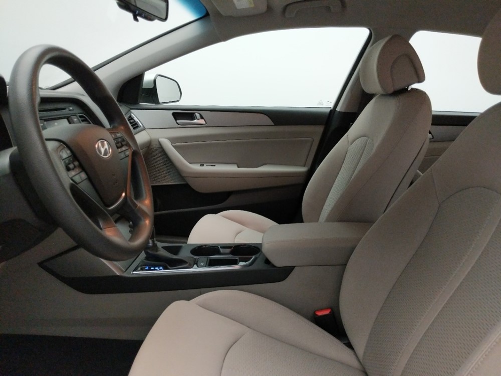 2015 Hyundai Sonata - Driver Front Seat