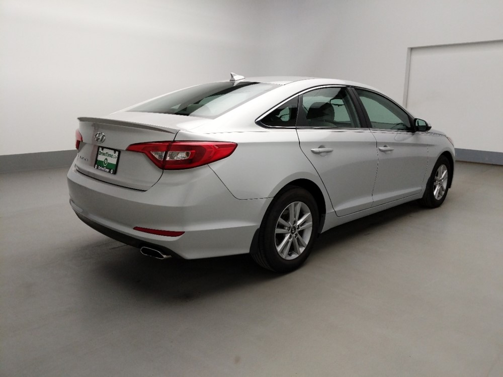 2015 Hyundai Sonata - Passenger Rear Bumper