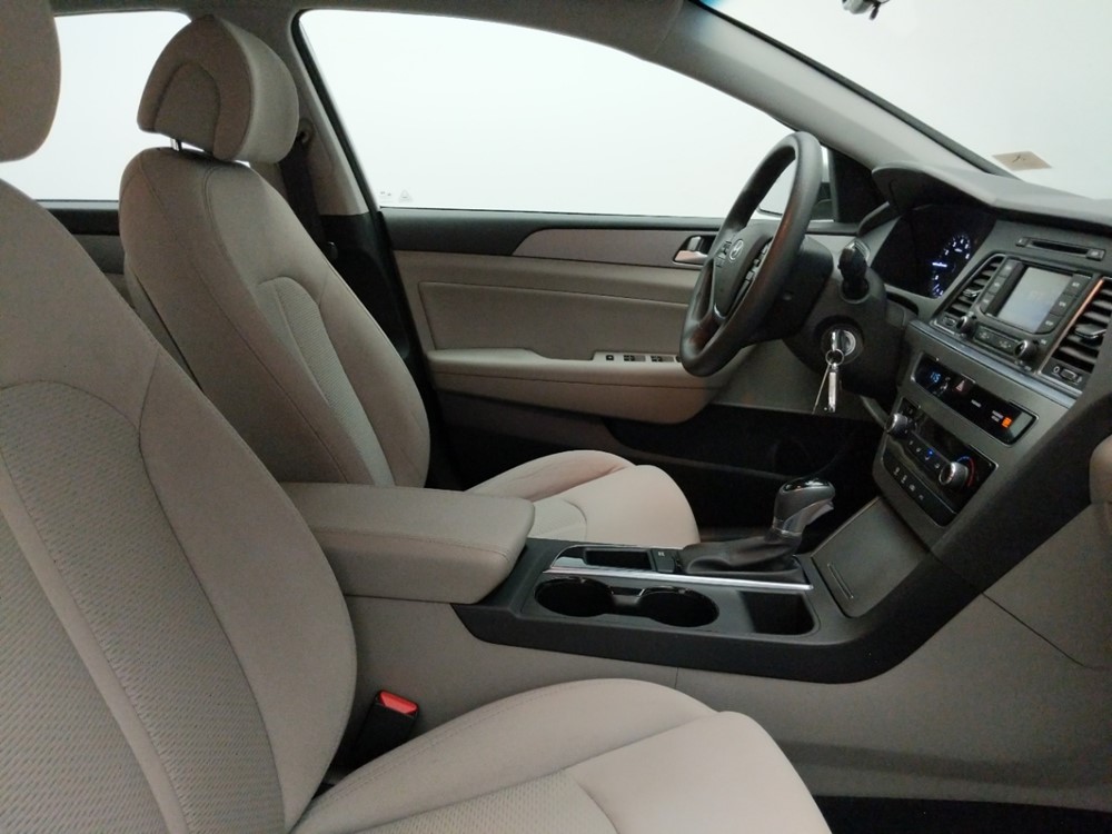 2015 Hyundai Sonata - Passenger Front Seat