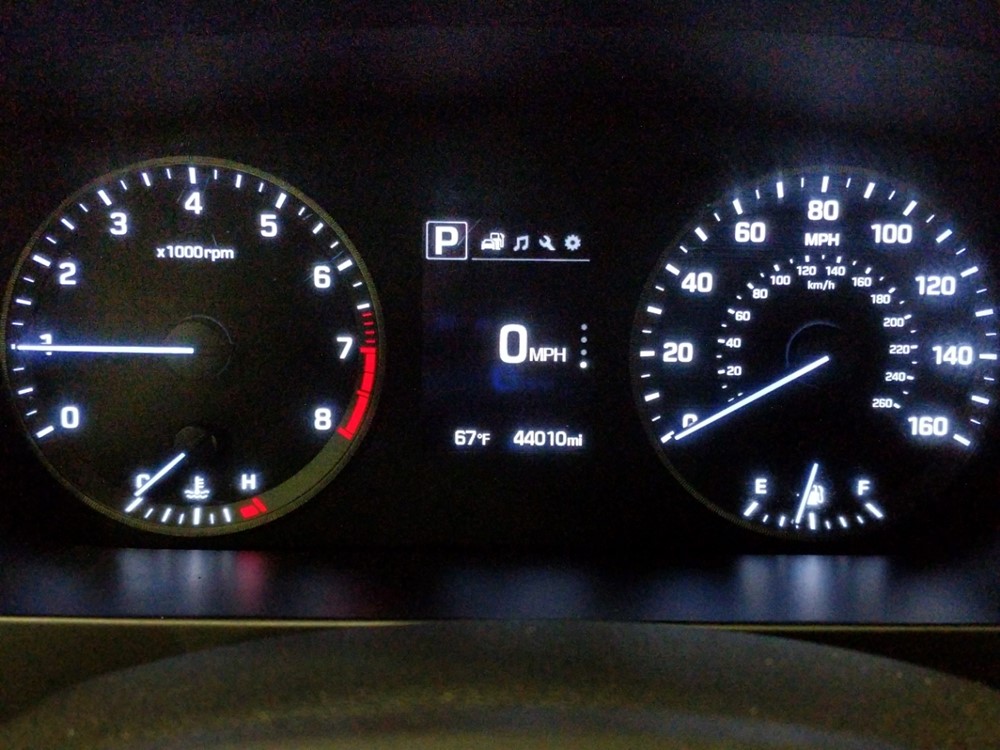 2015 Hyundai Sonata - Odometer Close Up