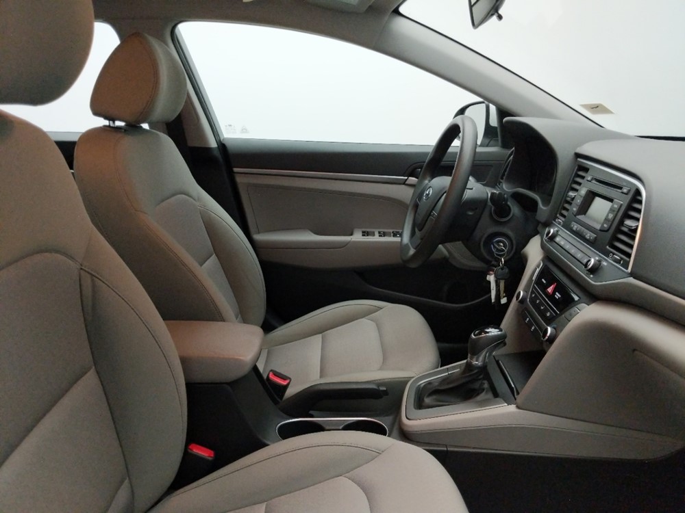 2017 Hyundai Elantra - Passenger Front Seat