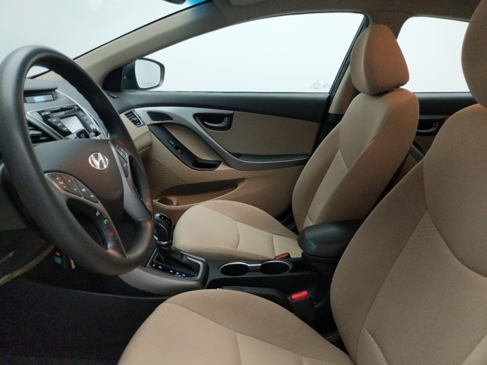2015 Hyundai Elantra - Driver Front Seat