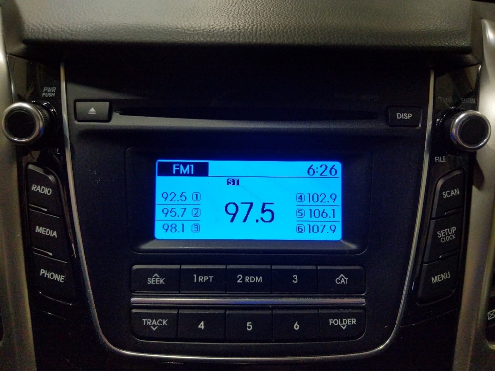 2016 Hyundai Elantra - Stereo Package