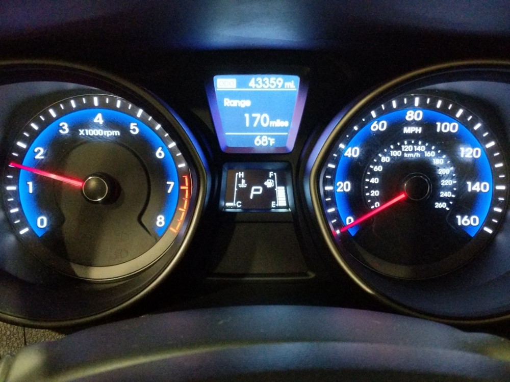 2016 Hyundai Elantra - Odometer Close Up