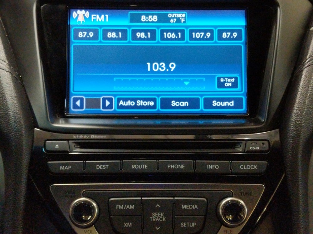 2013 Hyundai Genesis - Stereo Package