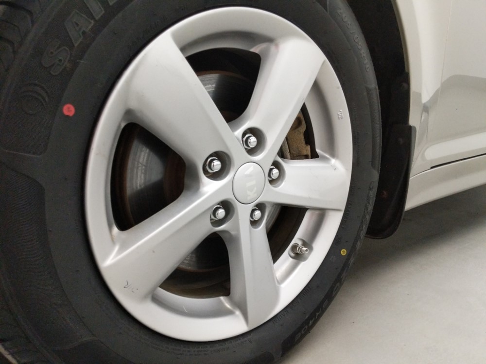 2015 Kia Optima - Wheel