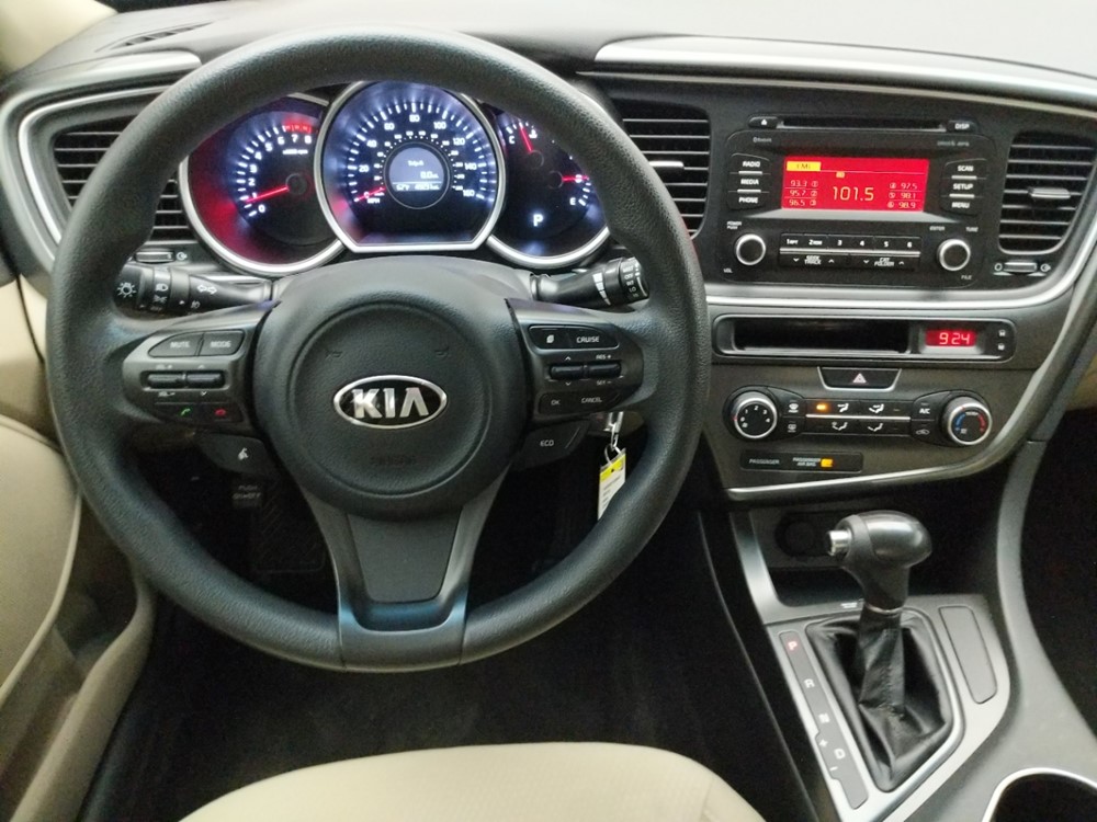 2015 Kia Optima - Driver Dash