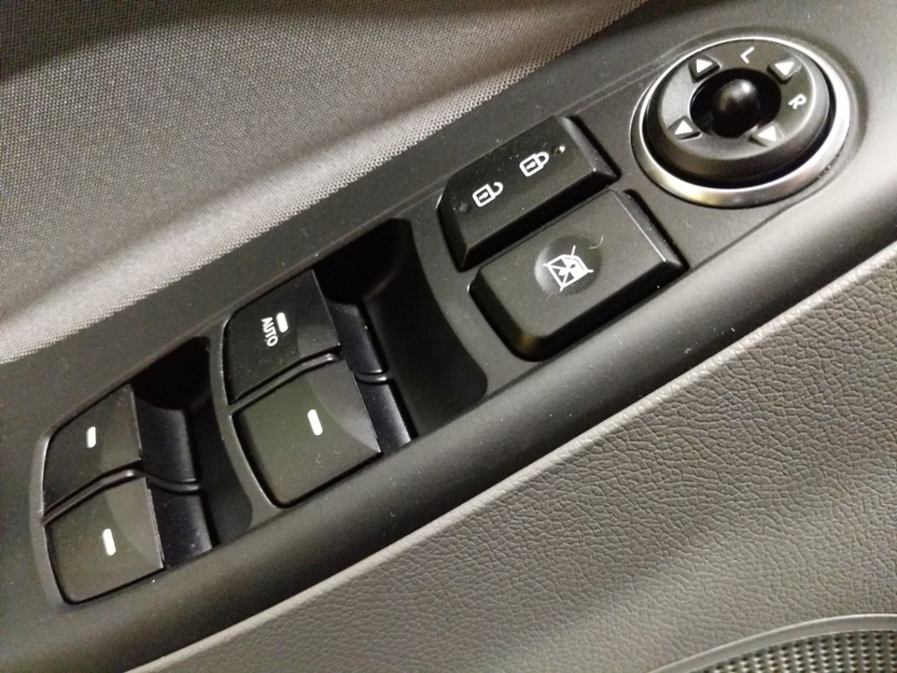 2016 Hyundai Elantra - Driver Power Windows/Lock Control