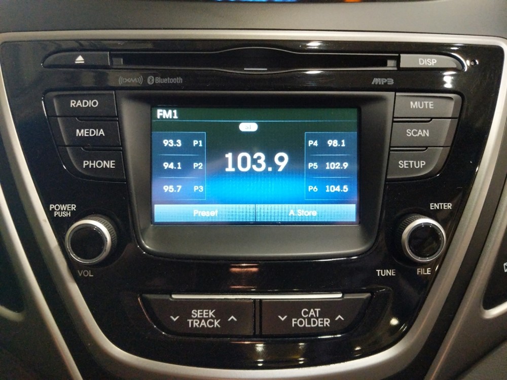 2016 Hyundai Elantra - Stereo Package