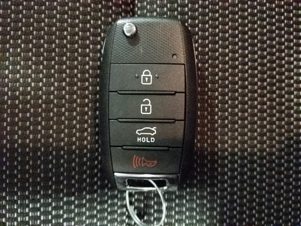 2017 Kia Forte - Keys