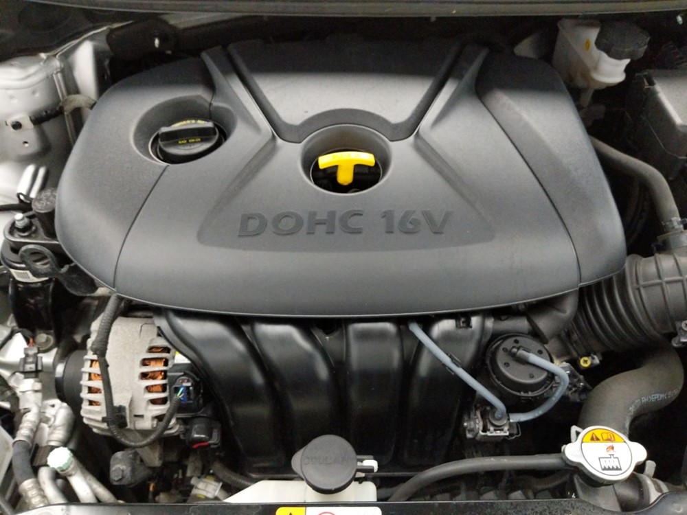 2016 Kia Forte - Engine