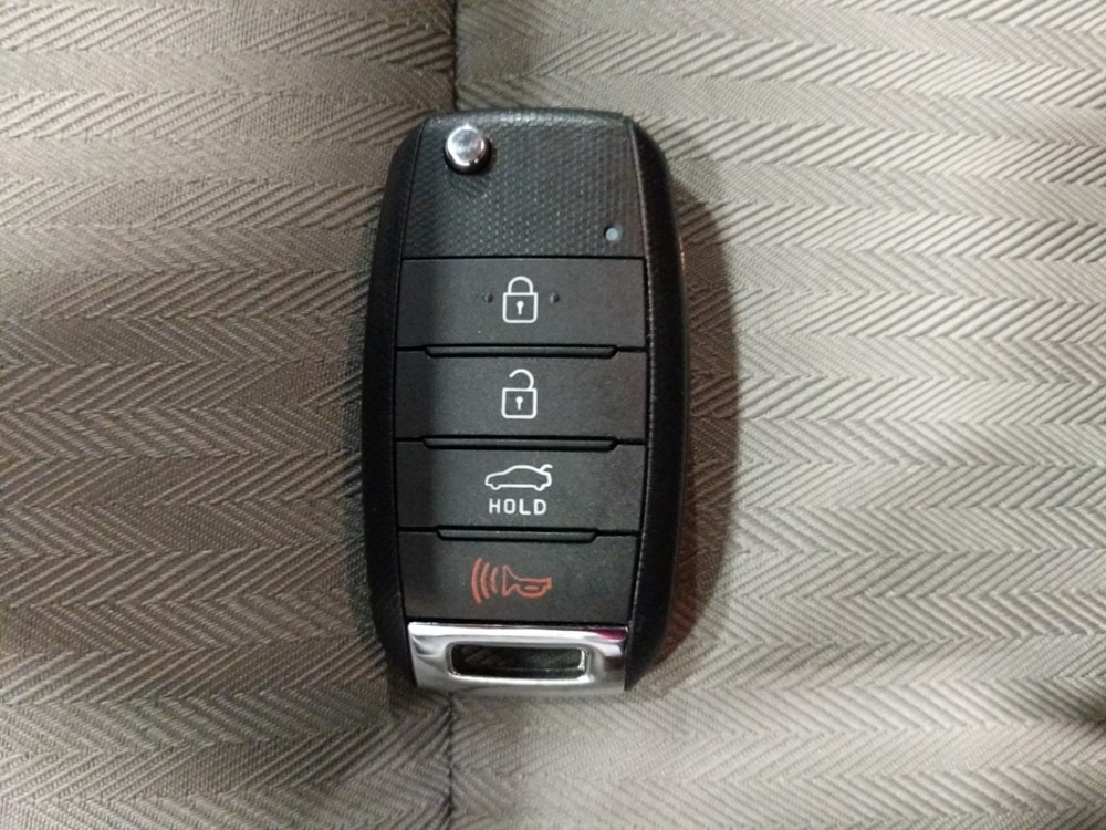 2016 Kia Forte - Keys