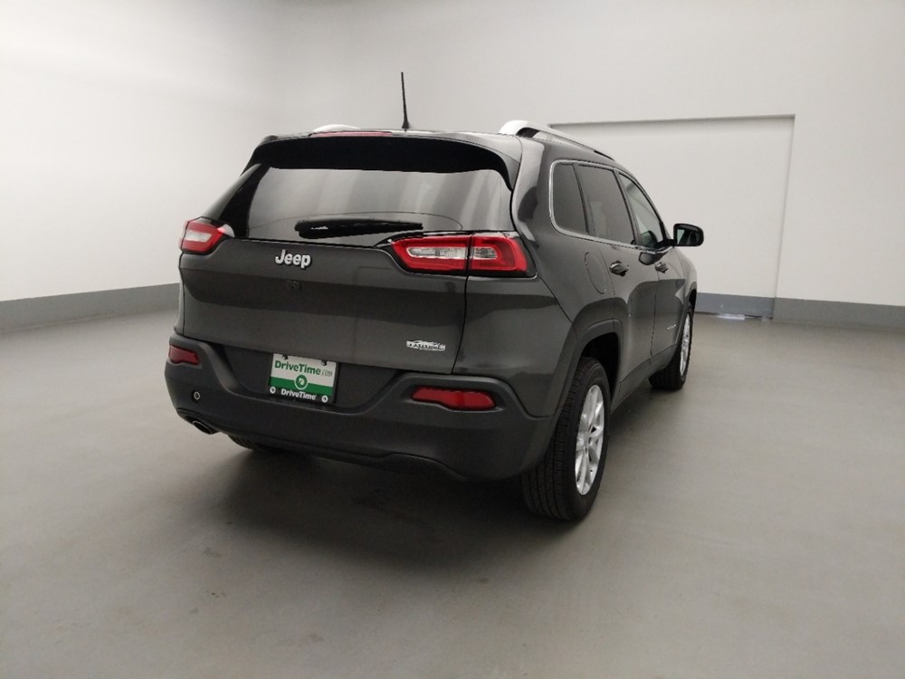 2018 Jeep Cherokee - Passenger Rear Trunk