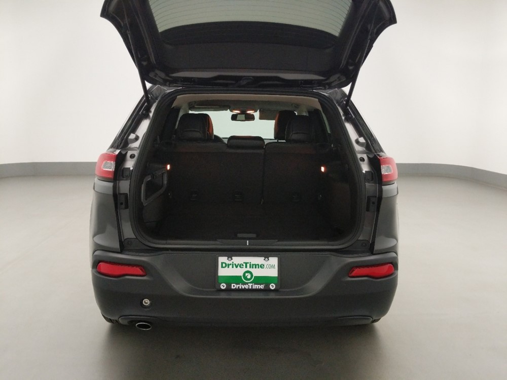 2018 Jeep Cherokee - Trunk