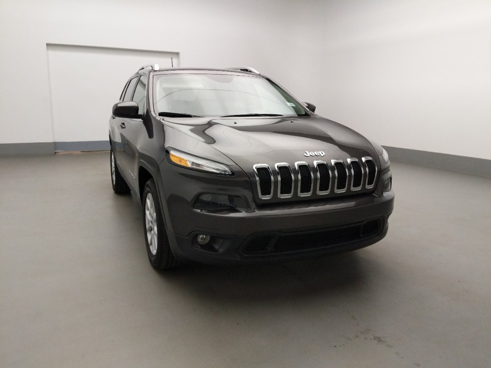 2018 Jeep Cherokee - Passenger Front Hood