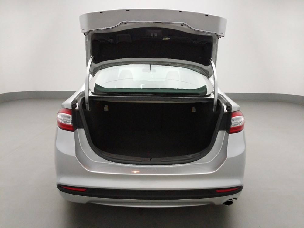 2016 Ford Fusion - Trunk