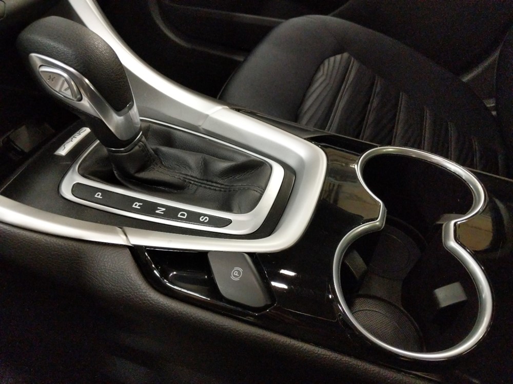 2016 Ford Fusion - Center Console/Cup Holders