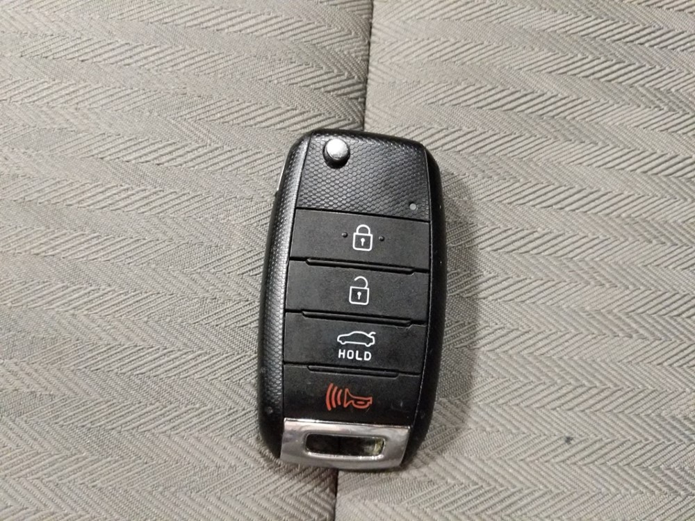 2016 Kia Forte - Keys
