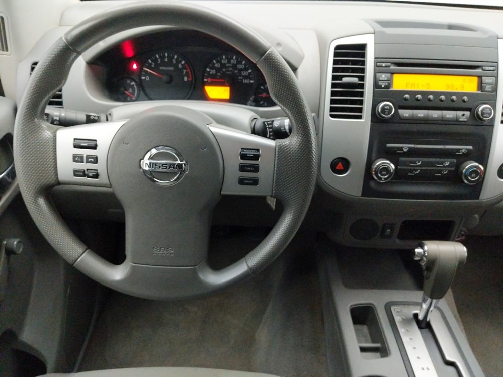 2015 Nissan Frontier - Driver Dash