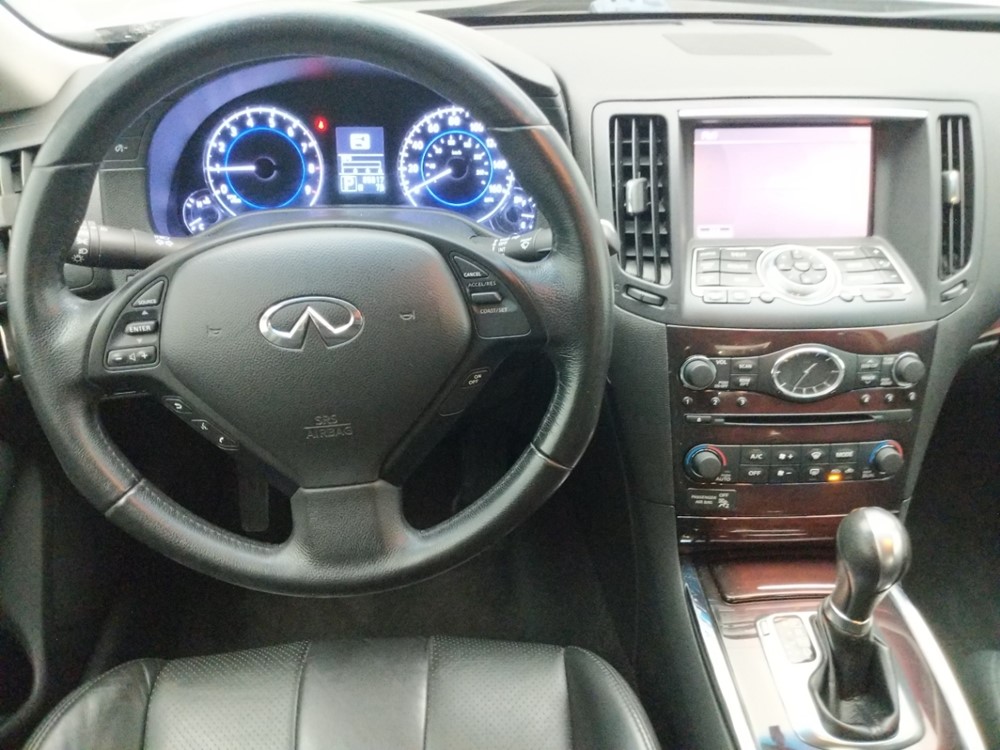 2010 INFINITI G37 - Driver Dash