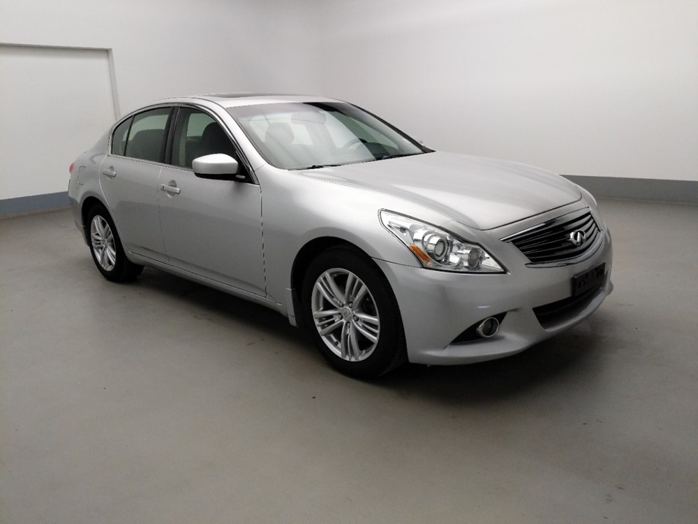 2010 INFINITI G37 - Passenger Front Bumper