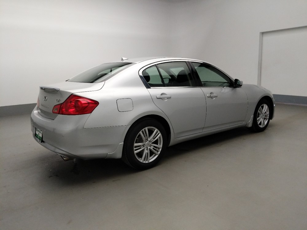 2010 INFINITI G37 - Passenger Rear Side