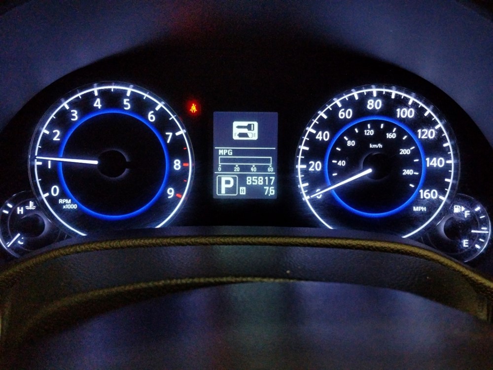 2010 INFINITI G37 - Odometer Close Up