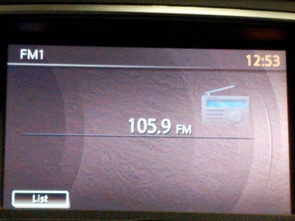 2010 INFINITI G37 - Stereo Package