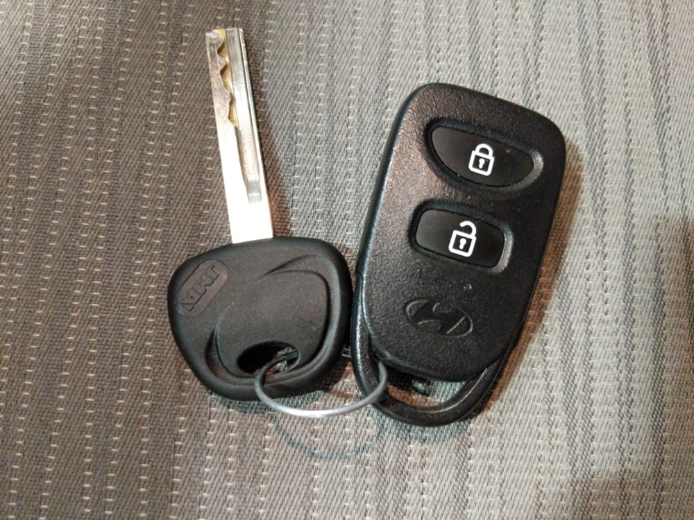 2017 Hyundai Accent - Keys