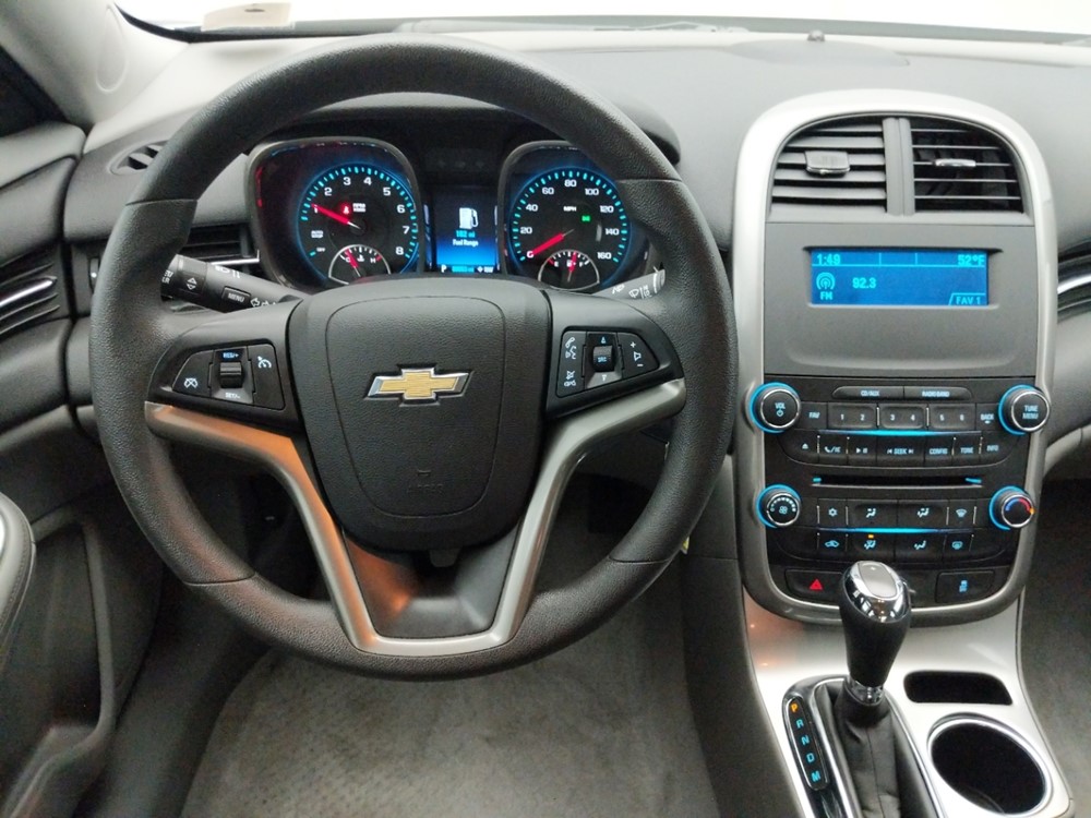 2016 Chevrolet Malibu - Driver Dash