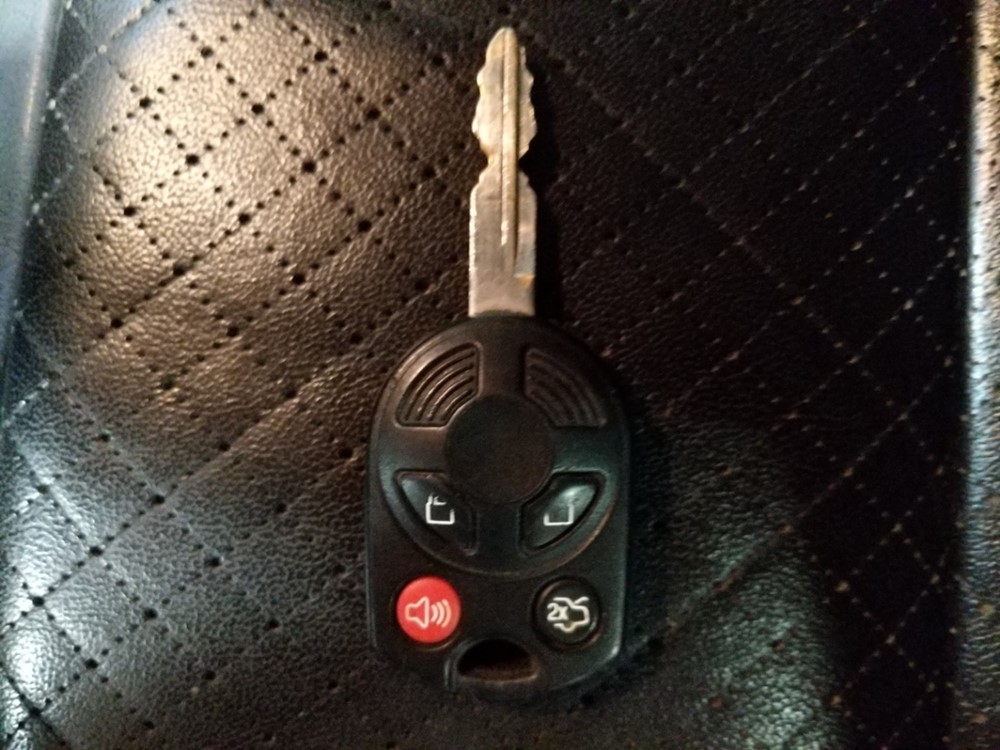 2011 Ford Flex - Keys