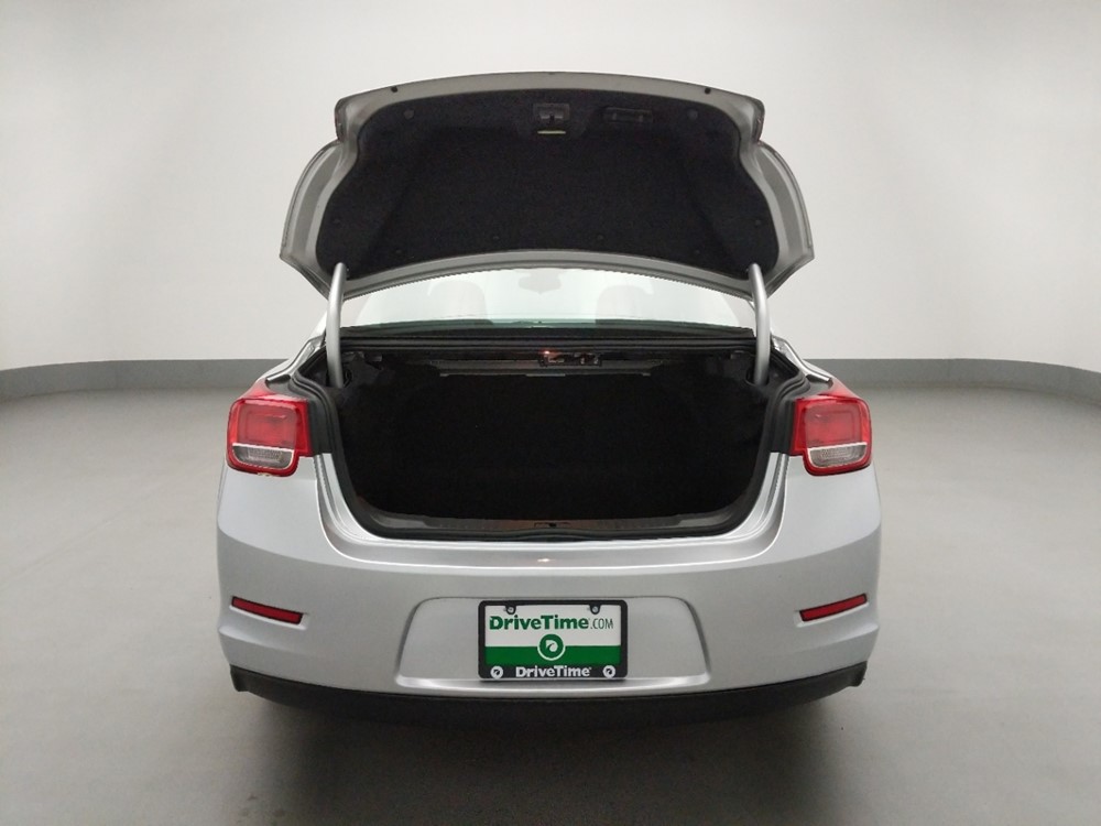 2016 Chevrolet Malibu - Trunk