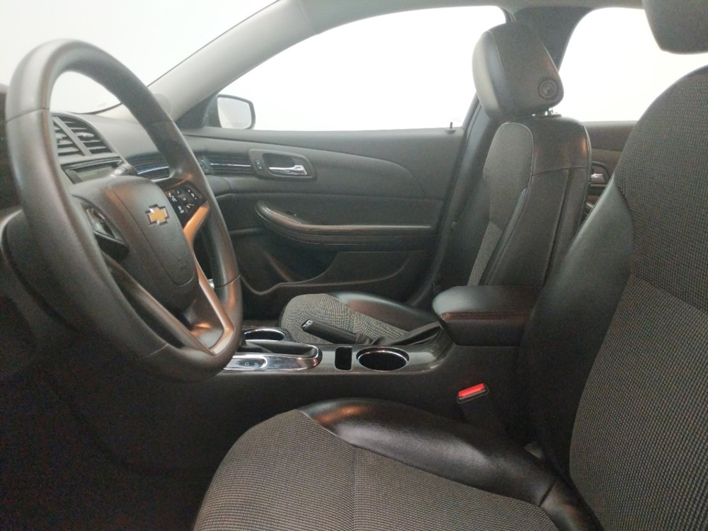 2016 Chevrolet Malibu - Driver Front Seat