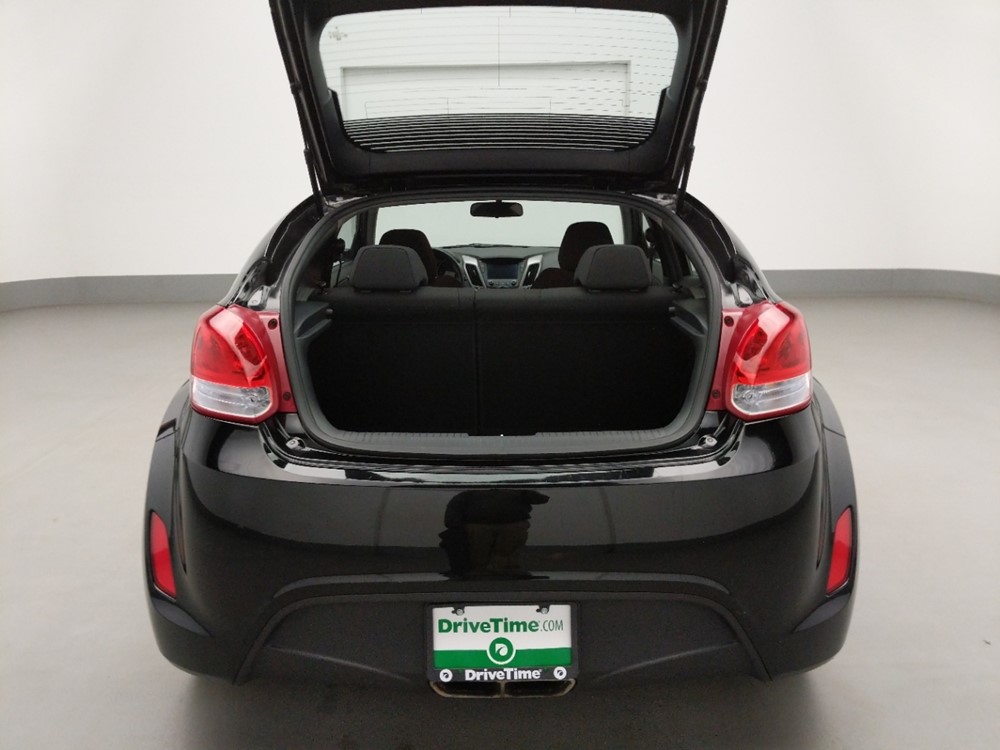 2017 Hyundai Veloster - Trunk