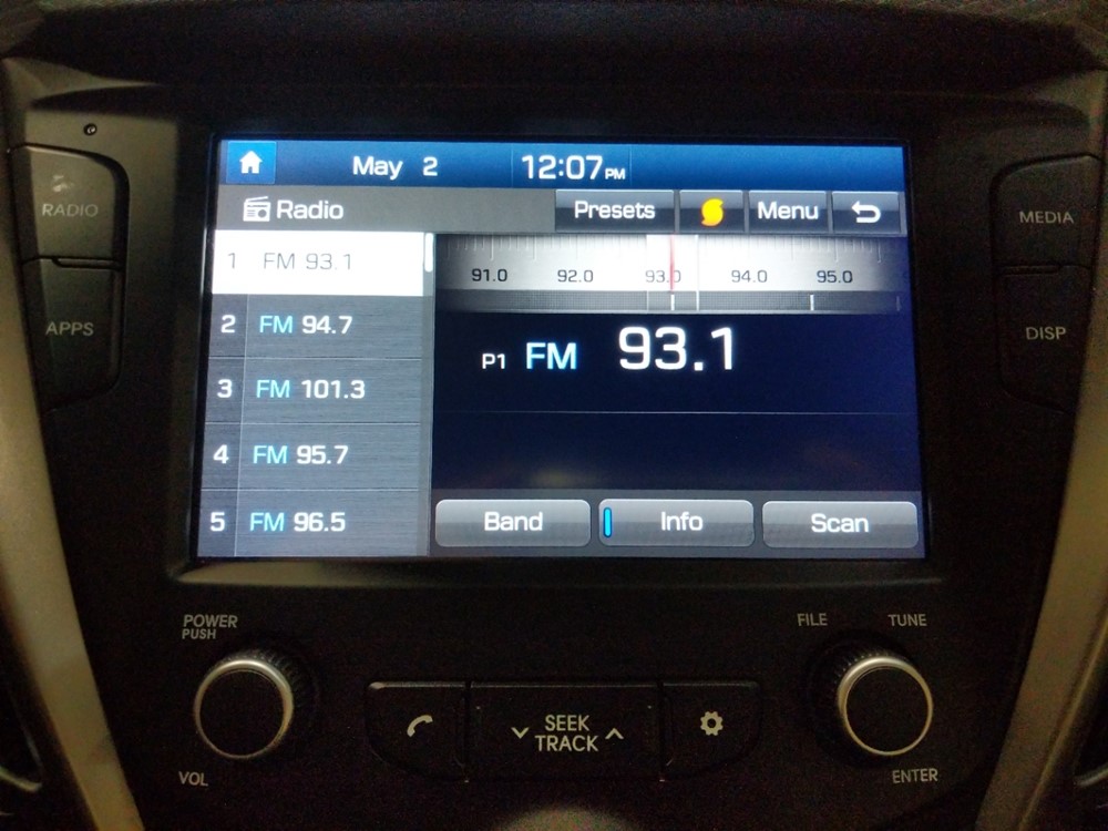 2017 Hyundai Veloster - Stereo Package