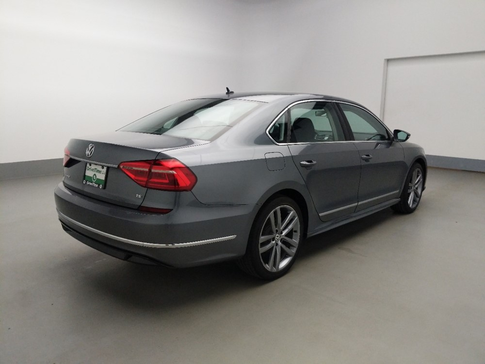 2016 Volkswagen Passat - Passenger Rear Bumper