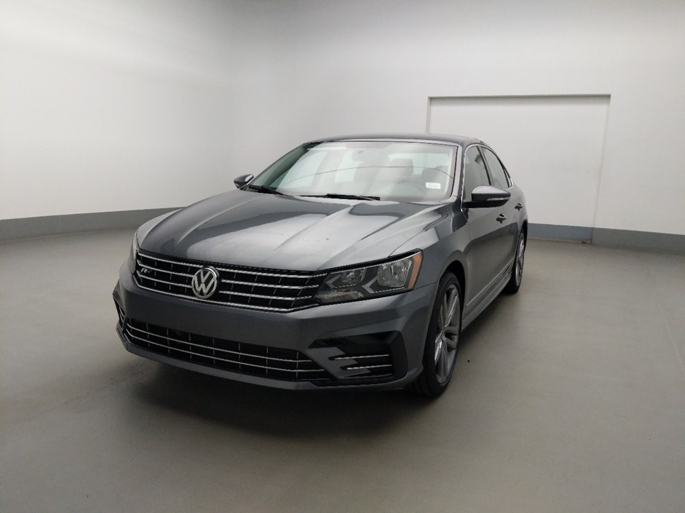 2016 Volkswagen Passat - Driver Front Hood