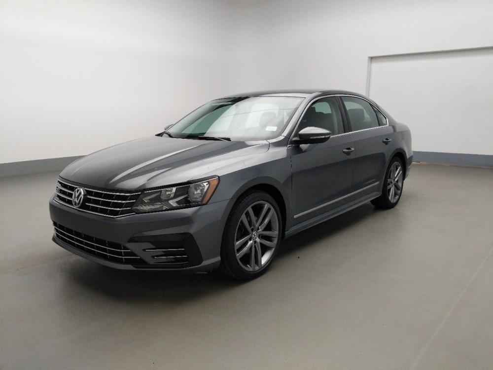 2016 Volkswagen Passat - Driver Front Bumper