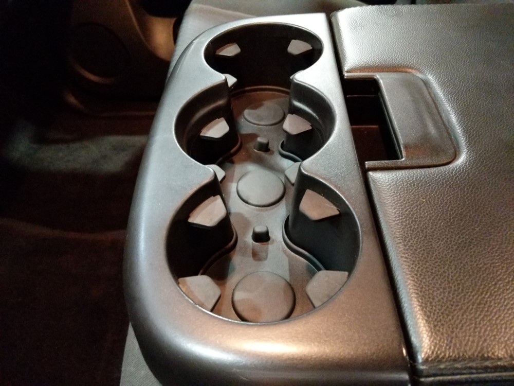 2011 GMC Sierra 1500 - Center Console/Cup Holders