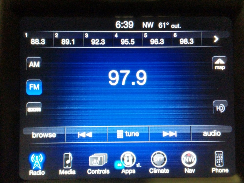 2015 Chrysler 300 - Stereo Package