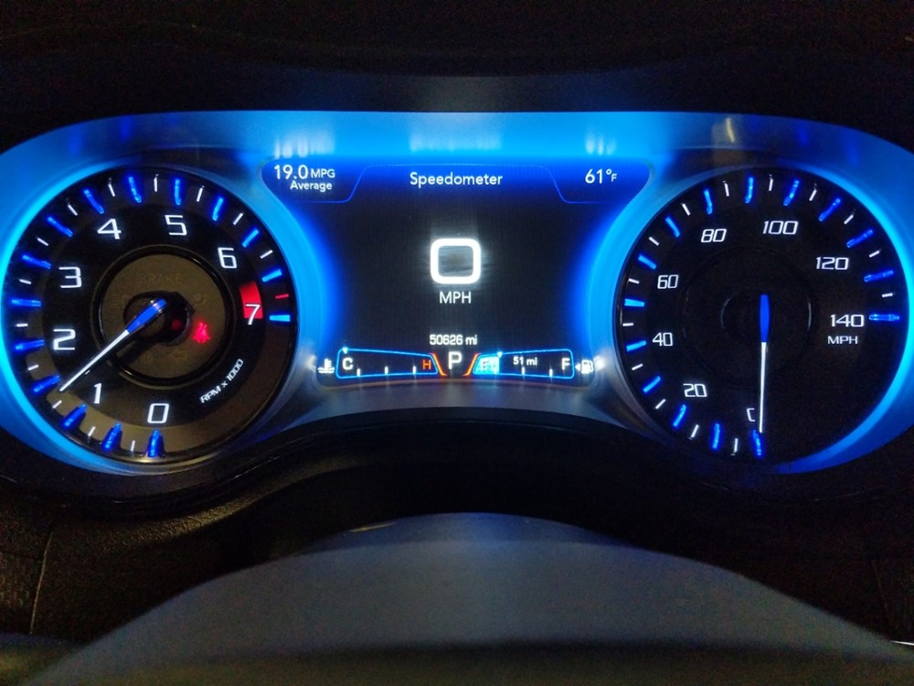 2015 Chrysler 300 - Odometer Close Up