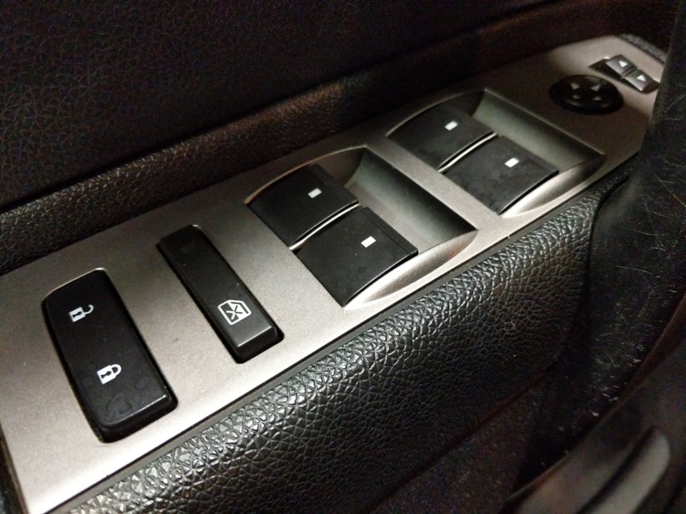 2012 Chevrolet Silverado 1500 - Driver Power Windows/Lock Control