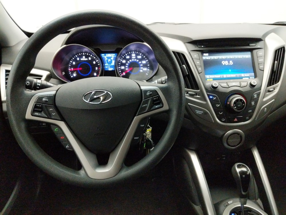 2016 Hyundai Veloster - Driver Dash